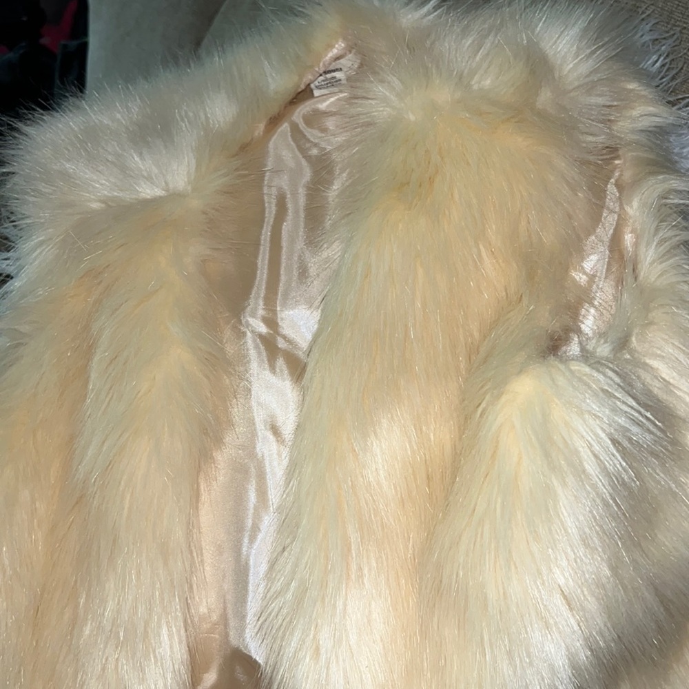 New cream for a vest great just in time for the winner